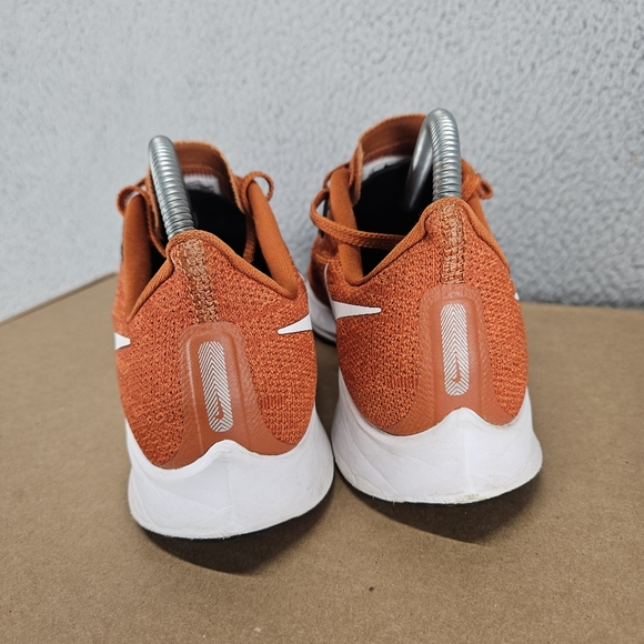 NIKE Women's Air Zoom Pegasus 36 Size 7.5 Running Shoes Orange White BV1773 802 - Picture 3 of 5